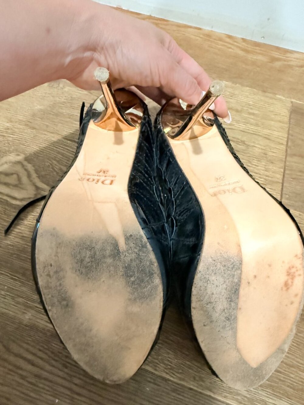 DIOR Quilted Patent Leather Lace-Up Heels - Gold Stiletto - 37 - Picture 4 of 6